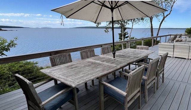 1798 - Spacious - Sleeps 10 on the Ocean