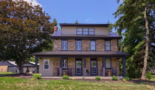 20 Private Acres Near Gettysburg | Sleeps 11