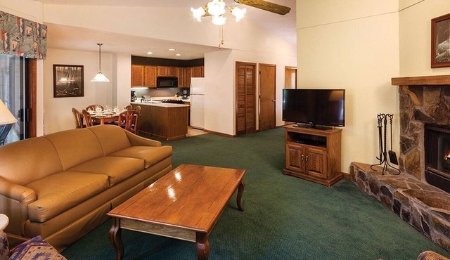 2br Unit - Golf, Boating, Skiing, Family Fun! FH