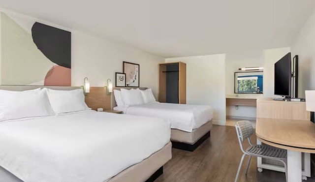 3 Pet-Friendly Oasis | Near Beach & Nature Trails | Outdoor Pool Access