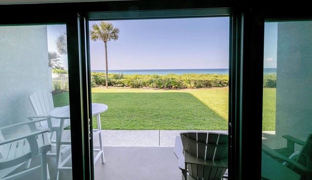 30A Palms at Seagrove C2 Ground Floor Gulf Front ~ Private Beach!