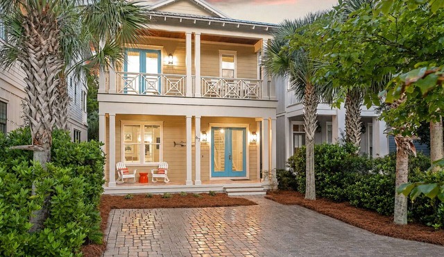 4BR Luxury Seacrest Home, 2 King Suites, Private Beach & Lagoon Pool Access