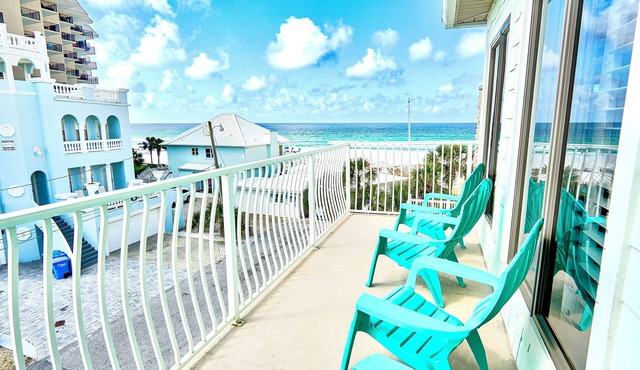 -80% DSCNT JUL26-30 BEACH HOUSE-POOL, GULF VIEWS, 7BR, 4BA, 2 KITCHENS, SLEEP 23