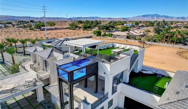8070 sqft Vegas Villa Rooftop Pool, Strip Views, Indoor Pool, Movie Theater
