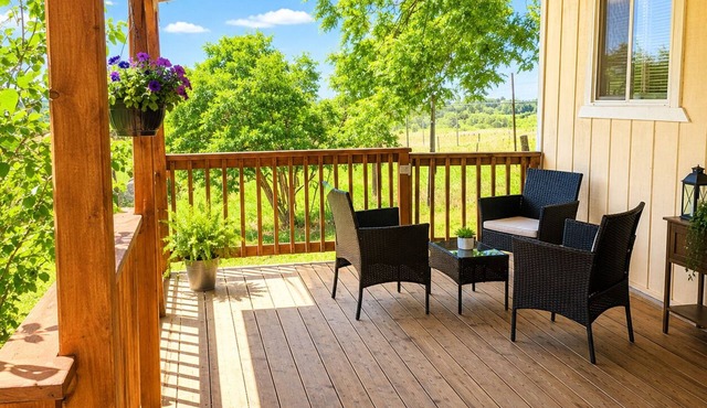 Amador Wine Country Farmhouse Near Wineries