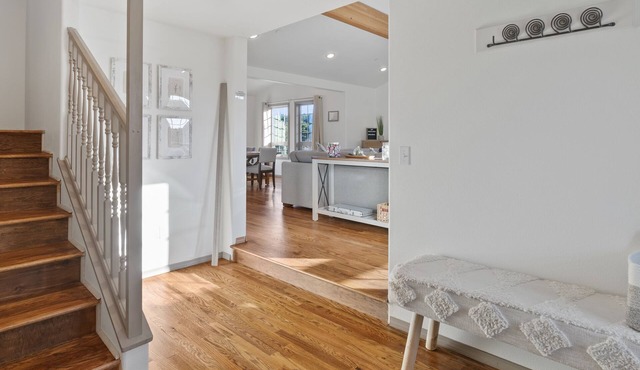 Bandon Beach and Golf Retreat, plus pet friendly.