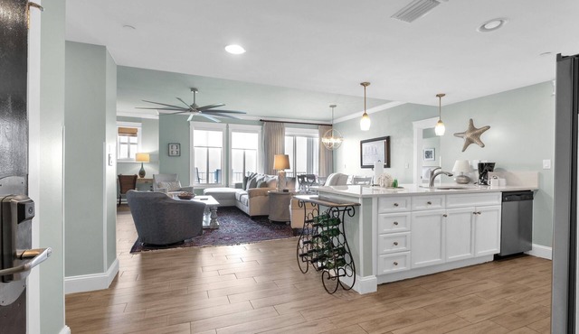 Bay Views + Golf Cart | 3BR Sandestin Retreat