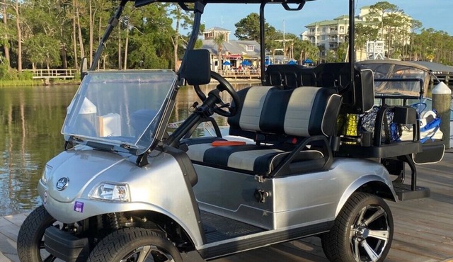 Baytowne Wharf Luxury Studio in Bahia, With Golf Cart!