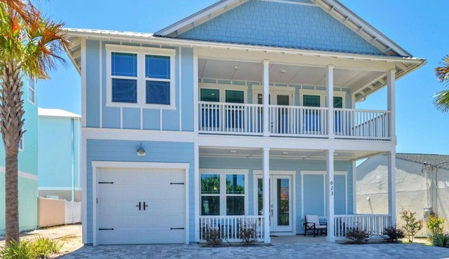 Beach Dreamin'- Coastal Craftsman Luxury Beach House with Huge Pool and Hot Tub