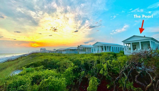 Beachfront Spectacular picture perfect renovation in Seaside in Santa Rosa Beach