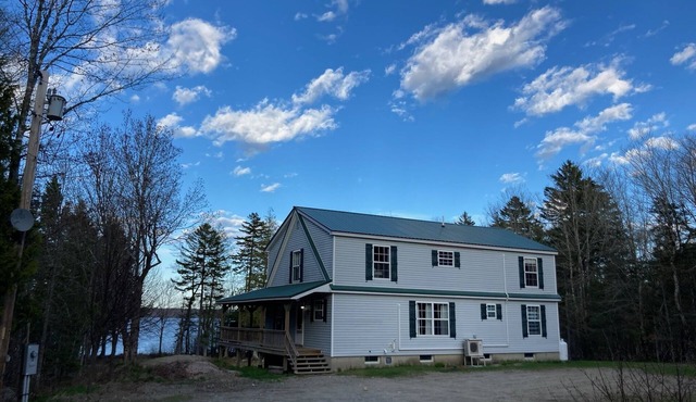 Beautiful Downeast Maine Family Lakeside Rental!