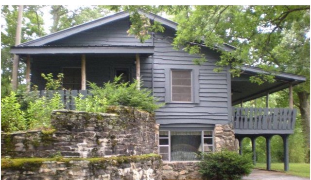 Beautiful Mountain Getaway. Near Highlands, NC. *UNBEATABLE SUMMER RATES!*