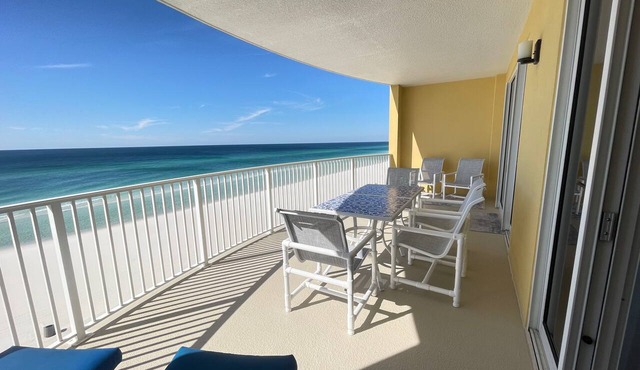 Beautiful Views From Large 6th Floor Balcony at Emerald Isle Resort