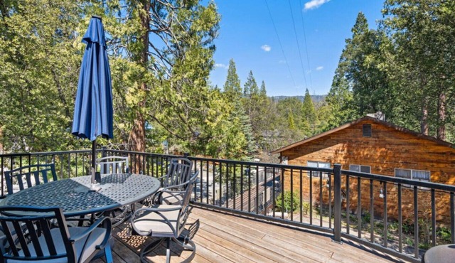 Beaver Cabin - Hot Tub - Pet Friendly - The Pines
