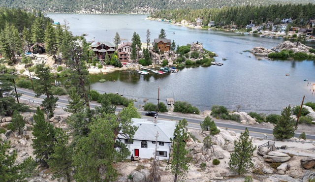 Boulder Bay Farmhouse private dock + AC ❄️