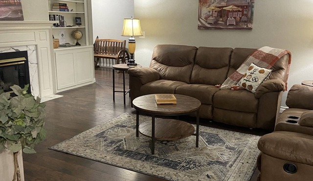 Brookdale Meadows sleeps 6