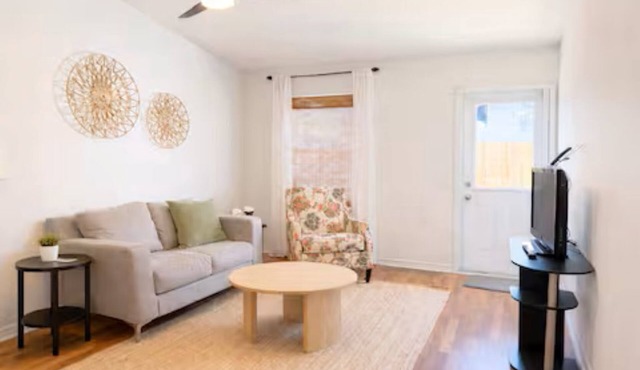 Budget Friendly Pensacola Home/Near Beaches