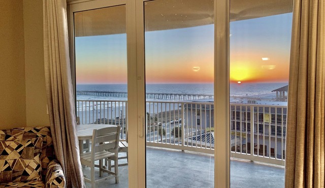 Calypso Tower III - Water, Beach, Sunsets, Pool, Hot Tub, Next to Pier Park!