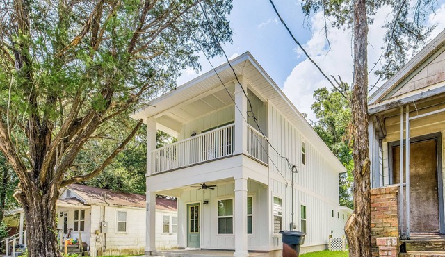 Charming 3-bedroom house centrally located in Pensacola