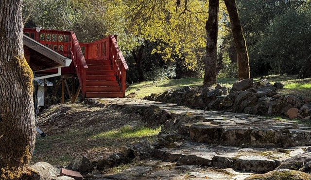 Charming Gold Country Getaway: Studio Near Historic Towns, Trails, and Swimming