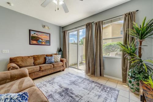 Comfy Townhome Minutes from Disney