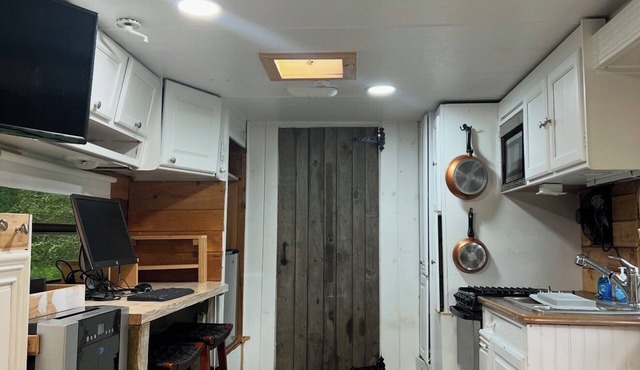 Country Camper on 17 Acre Farm