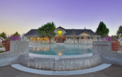 Creekside in Redmond