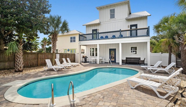 Crystal Gem with Pool and Beach Chair Setup