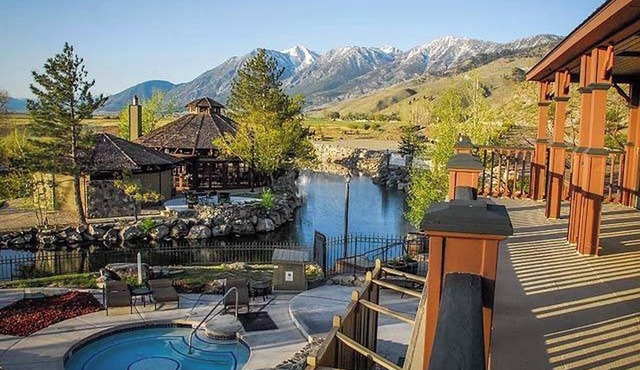 David Walley's Resort, 1br suite, Saturday check-in