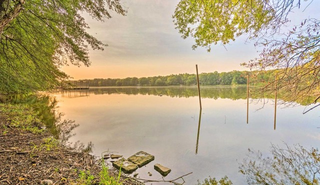 Deck + Fire Pit: Lakefront Hideaway in Scranton! in Scranton