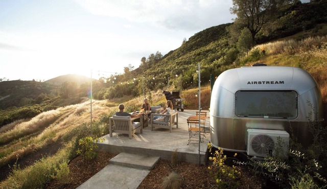 Design-Led Glamping Escape Near Yosemite