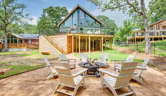 Dock & Fire Pit: Cedar Creek Lakefront Retreat!