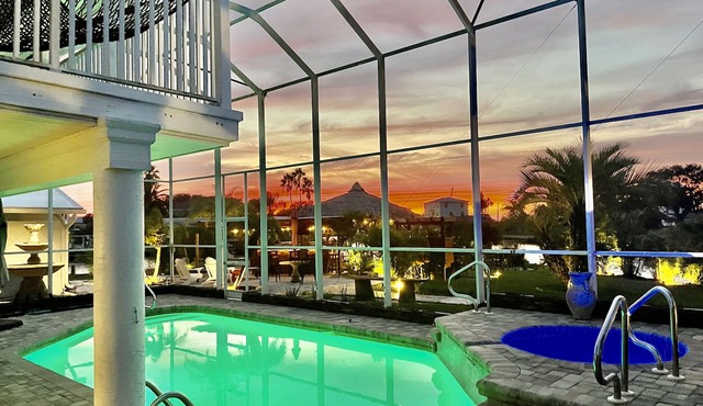 Dolphin Point Retreat 50A RV Hookup 300' Waterfront Private Beach & Tiki Bar in Hernando Beach
