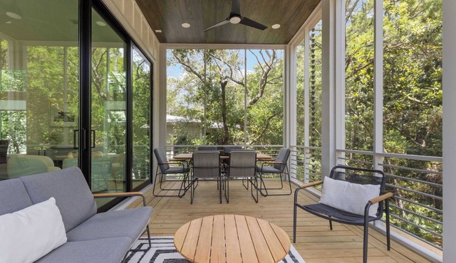 Ebb & Flow, 30A Cottage with Hot Tub & Pool