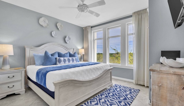 Elegant Coastal Condo-Golf Cart-Sandestin Elation-