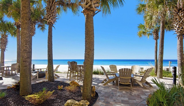 Escape to Stunning Beach Front Views! Calypso Penthouse & Walk Over to Pier Park