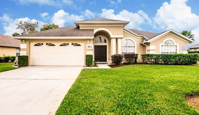 Executive waterfront 4 bed 3 bath, south facing private pool and covered lanai