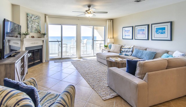 Expansive view of gulf from 2 balconies on PRIVATE beach - steps from the sand!