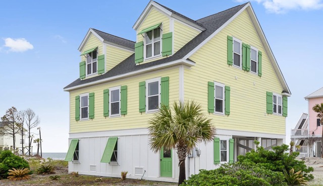 Fabulous Ocean Views and Pet Friendly!