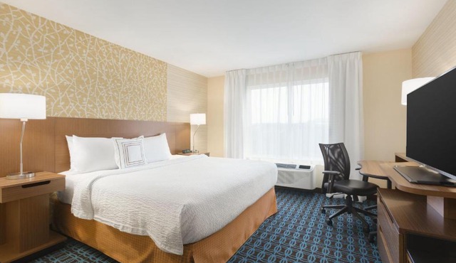 Fairfield Inn & Suites by Marriott Pittsburgh Airport/Robinson Township