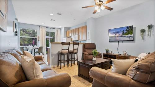 Family Friendly Townhome Near Attractions