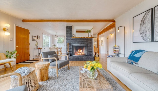 Four Bears by AvantStay | Walk to Beach, Hot Tub, Ocean View