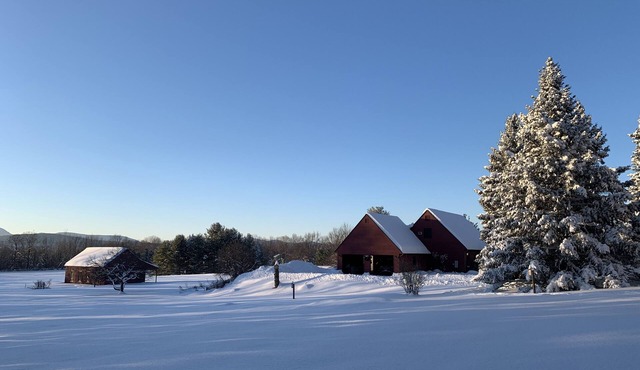 Great House in Heart of Green Mountains - close to Killington, Pico and Okemo