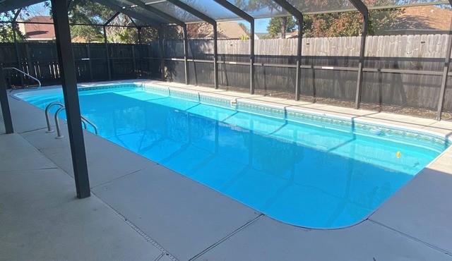 Heated Pool, Hot Tub, 2 Kings, and Game room near Johnson Beach in Perdido Key