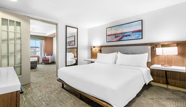 Hilton Garden Inn Suffolk Riverfront