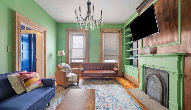 Historic 4 Bed Northside Home - Amazing Location