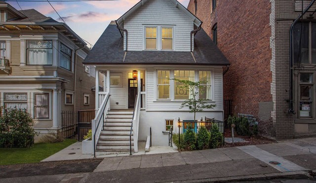 Historic Meets Modern | 4BR Walk to NW 23rd