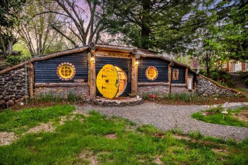 Hobbits Rest