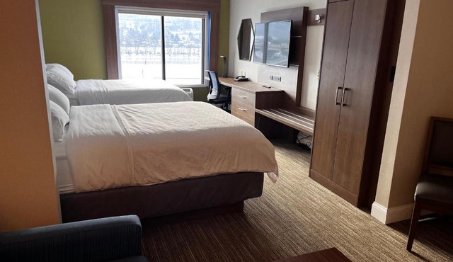 Holiday Inn Express & Suites Williamsport by IHG