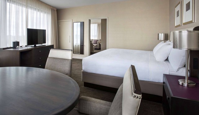 Hyatt Regency Pittsburgh International Airport